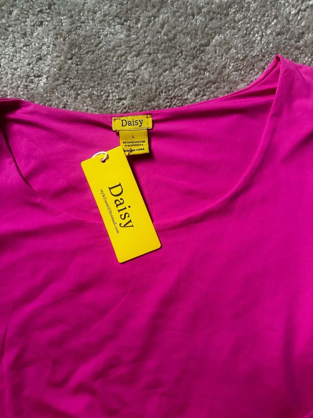 Daisy Hot Pink Long Sleeve Crop Top Size L